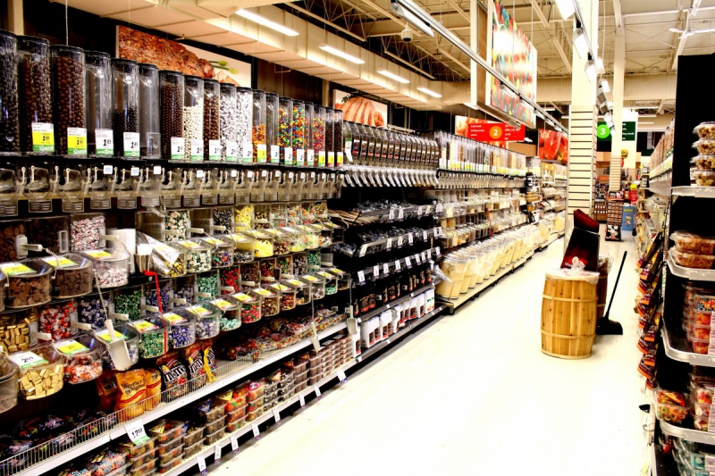 ecommerce-PEILLE-min_retail_grocery_supermarket_store_food_shopping_market_shop-613228